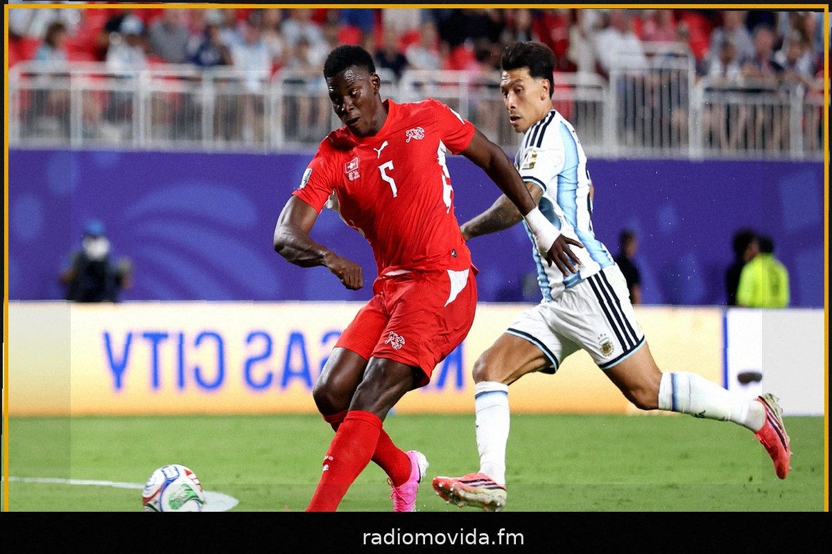 Como interessato a Breel Embolo: anche Milan e Napoli seguono l'attaccante del Rennes