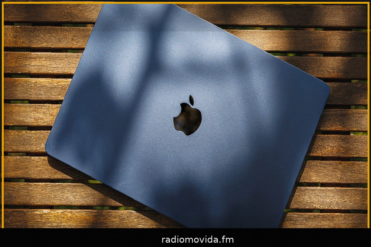 Consigli per l'uso del tuo MacBook all'aperto